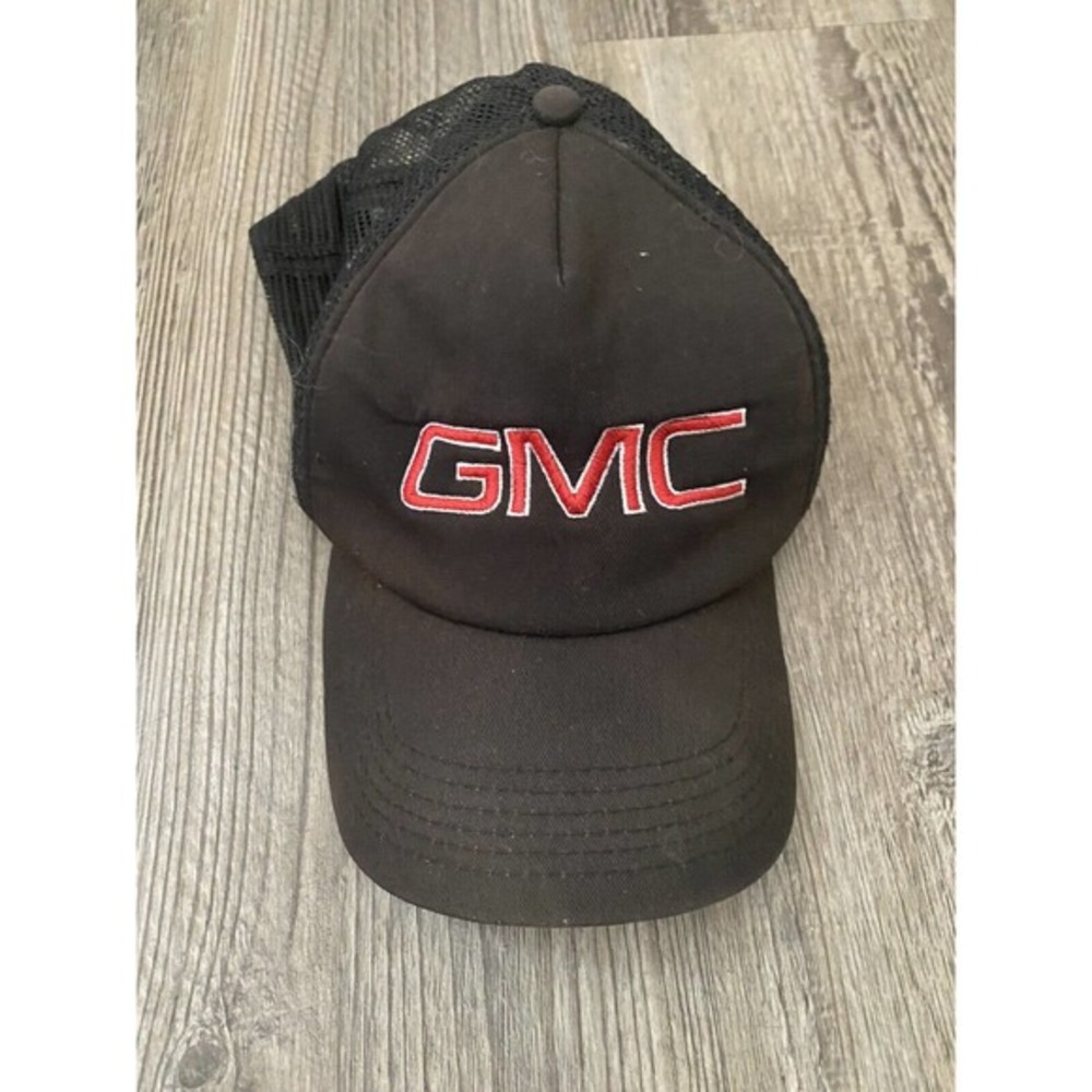 GMC TRUCKS Black CAP PANEL TRUCKER SNAPBACK VINTAGE Big X 90s